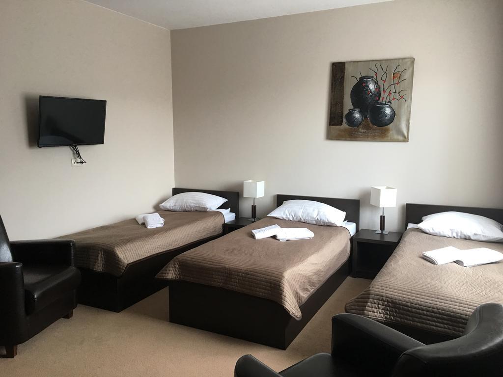 Hotel Zajazd Mazowsze Slupno Exteriör bild